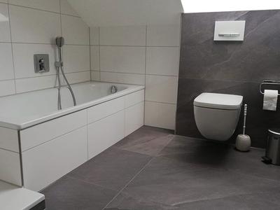 Fliesenarbeiten und Badsanierung │ Bielefeld